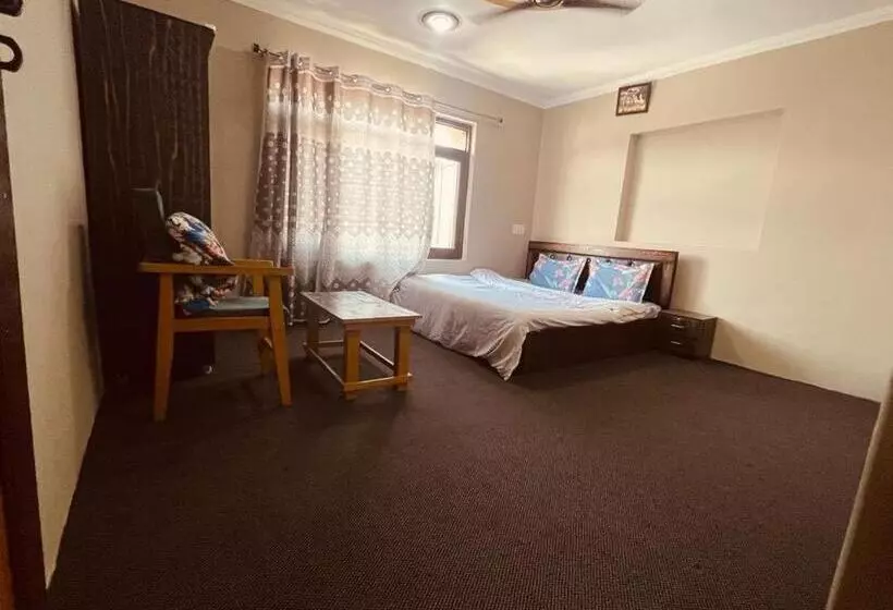 ペンション Oyo Home Al Amin Residency
