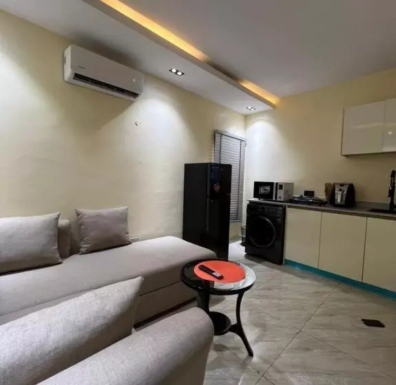 Proxilux Apartments