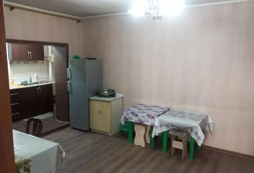Tourist Home Hostel