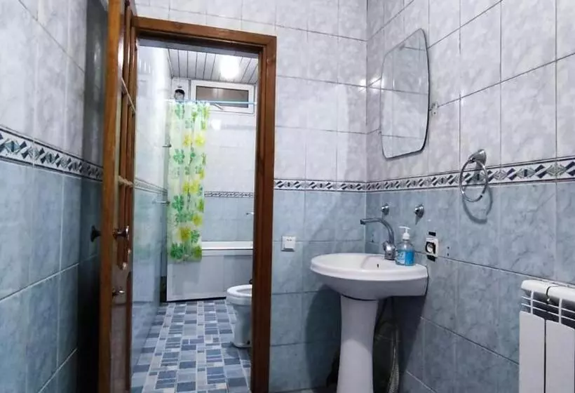 Tourist Home Hostel