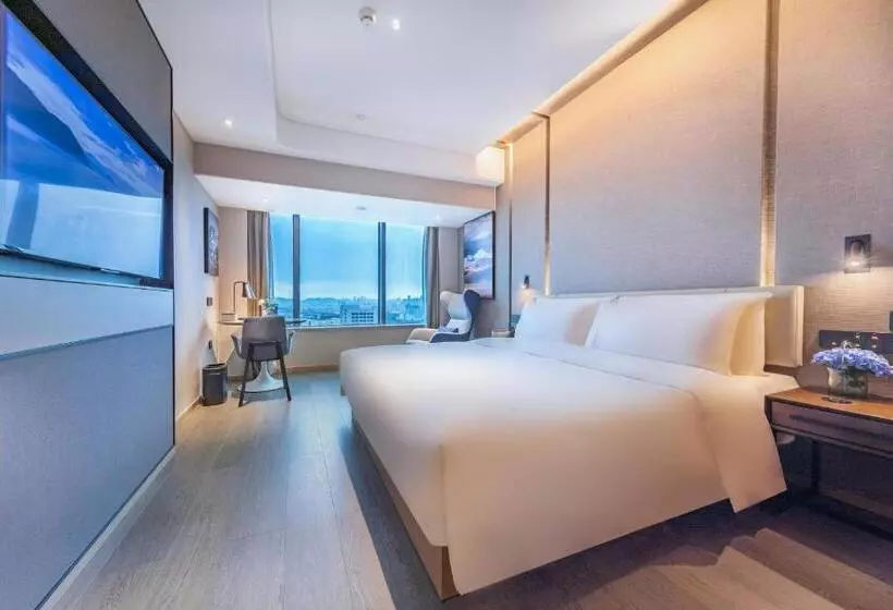 Atour Hotel Shenzhen Guanlan High Tech Park