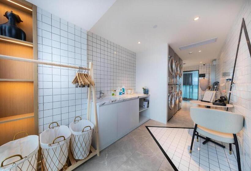 Atour Hotel Shenzhen Guanlan High Tech Park