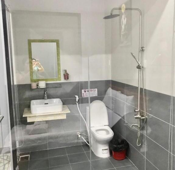 تختخواب و صبحانه Nhà Nghỉ Venus 6