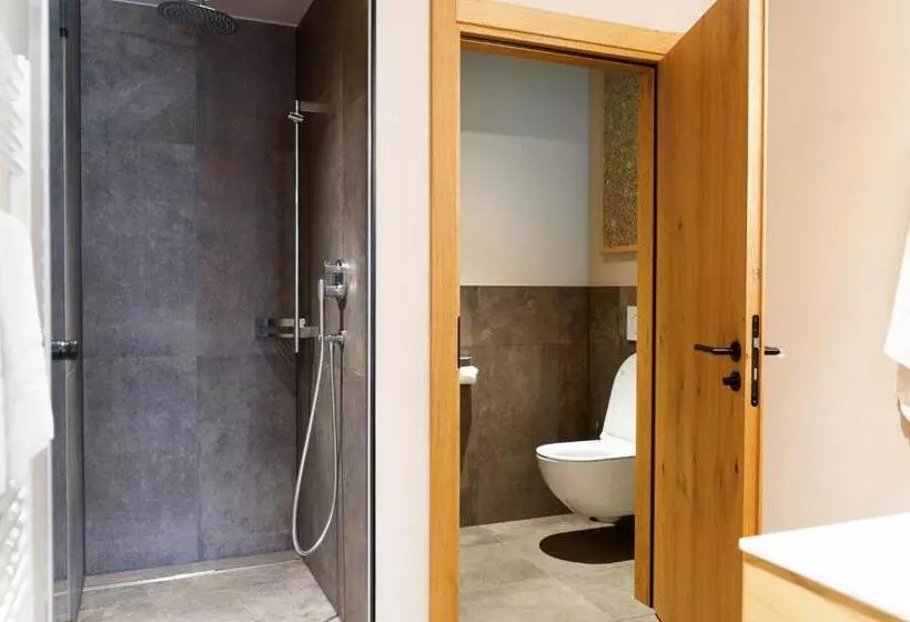 Heimat 1495m Appartement Typ 6