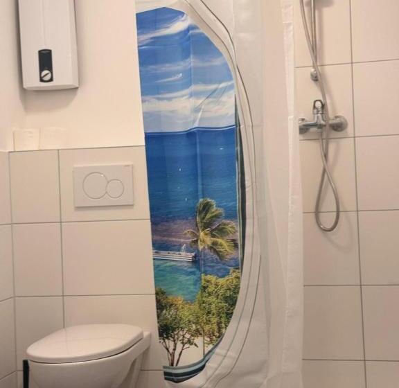 Ideale Unterkunft Für Geschäftsreisende, Studenten, Monteure In Essen