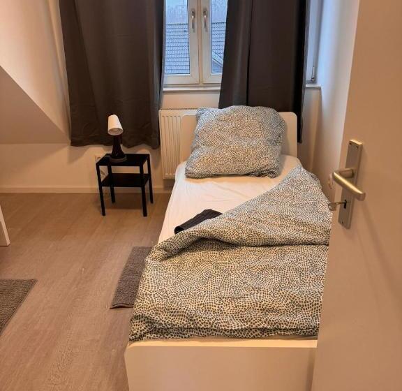 Ideale Unterkunft Für Geschäftsreisende, Studenten, Monteure In Essen