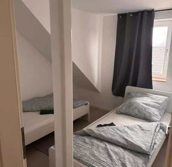 Ideale Unterkunft Für Geschäftsreisende, Studenten, Monteure In Essen