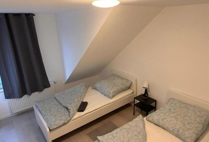 Ideale Unterkunft Für Geschäftsreisende, Studenten, Monteure In Essen