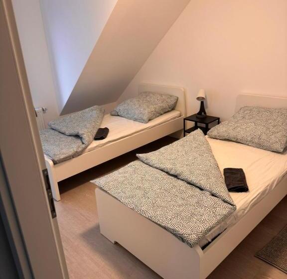 Ideale Unterkunft Für Geschäftsreisende, Studenten, Monteure In Essen