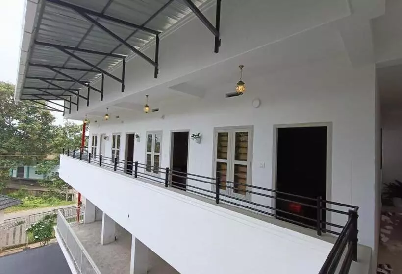 Kapselihotelli Sn Residency