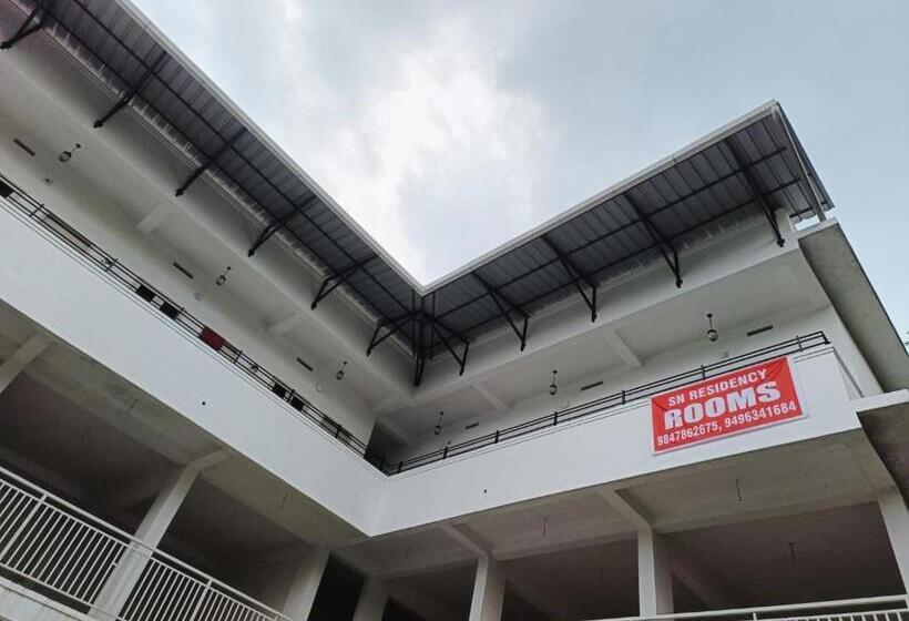 Hôtel Capsule Sn Residency