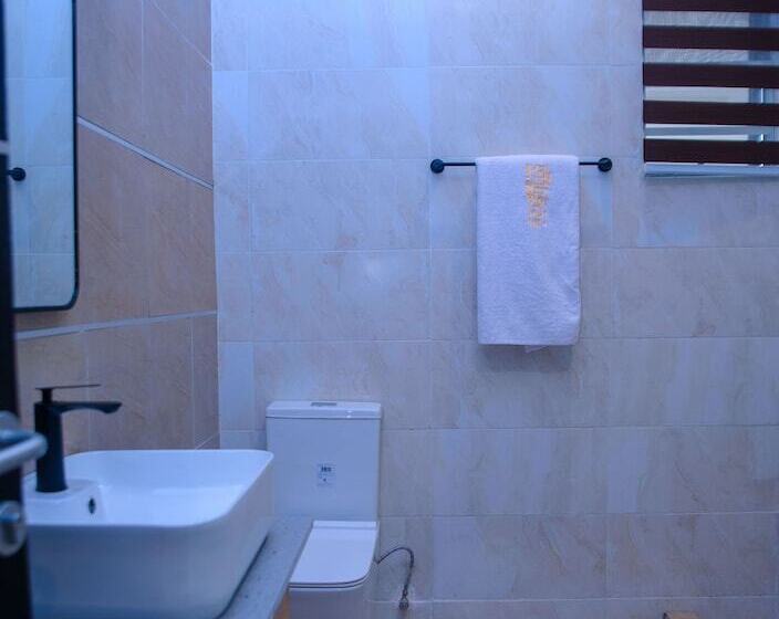 هتل Elcastillo Homes