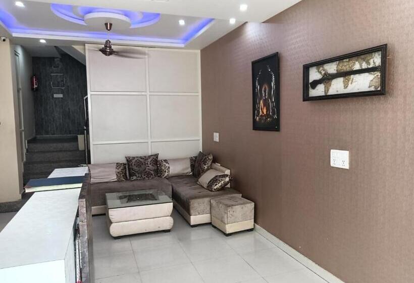 בית מלון כפרי Grand Homestay