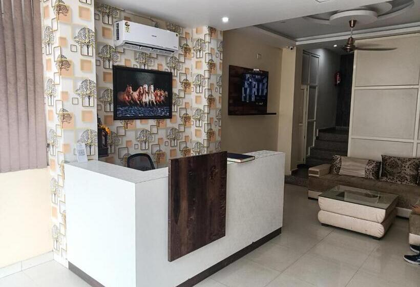 בית מלון כפרי Grand Homestay