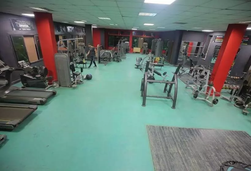 هتل Grand Plaza