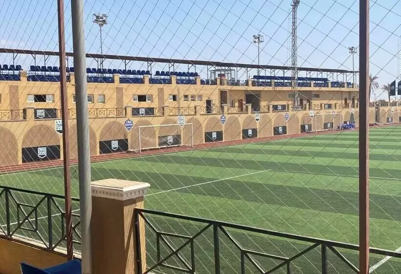 هتل Grand Plaza