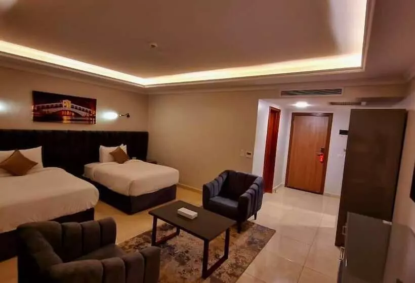 هتل Grand Plaza