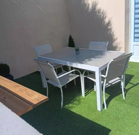 Hotelli Gîte Et Spa Au Secret Du Bonheur