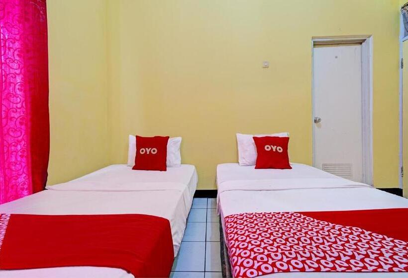 호텔 Oyo 93229 P3 Guest House