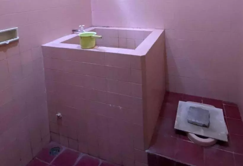 Hotelli Oyo 93269 Eyang Kostel