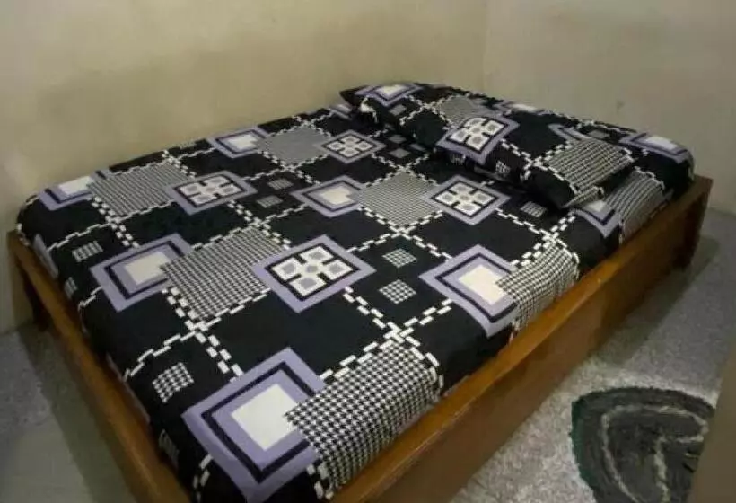 Hotelli Oyo 93269 Eyang Kostel