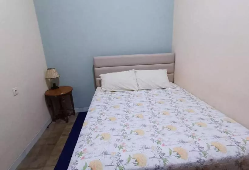 Hotelli Oyo 93269 Eyang Kostel