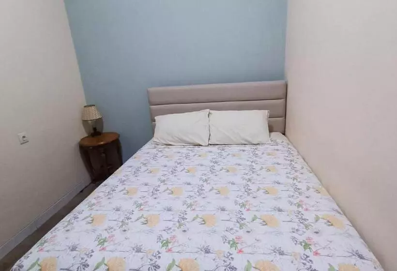 Hotelli Oyo 93269 Eyang Kostel