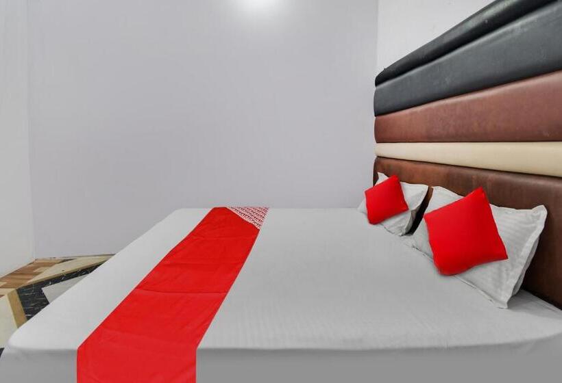 فندق Oyo Dev Guest House