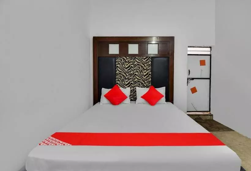 Hotelli Oyo Dev Guest House