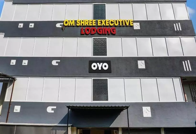 Hotelli Oyo Om Shree Executive Lodging