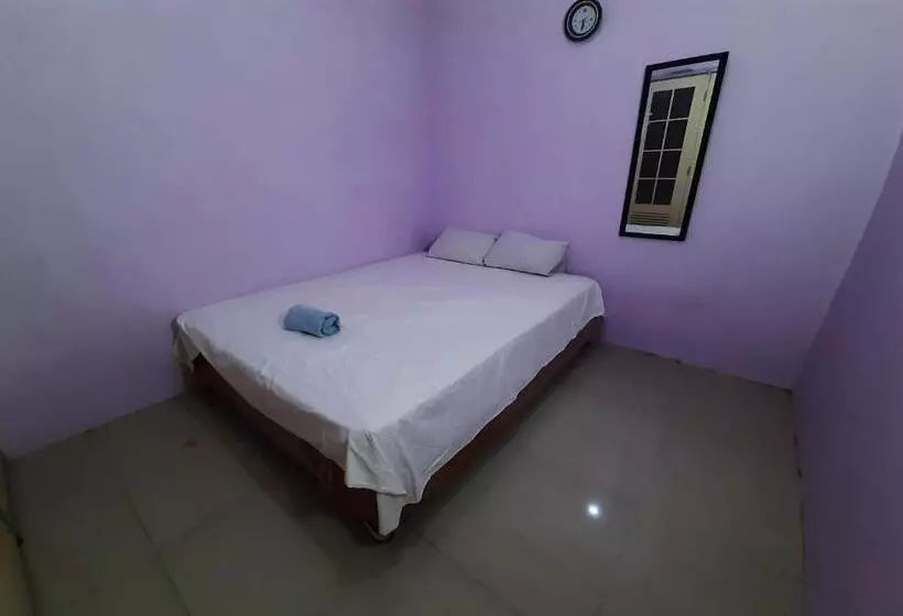 Hotelli Spot On 93283 Sengon Kostel Syariah