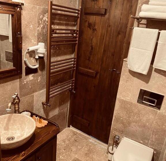 هتل Yohannes Stone Cappadocia