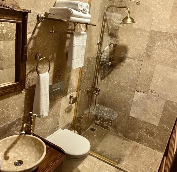 هتل Yohannes Stone Cappadocia