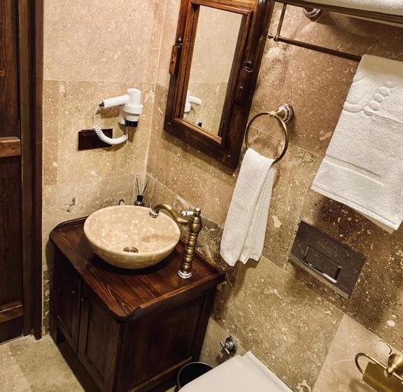 هتل Yohannes Stone Cappadocia