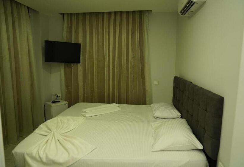 Hotelli Lara Boutique