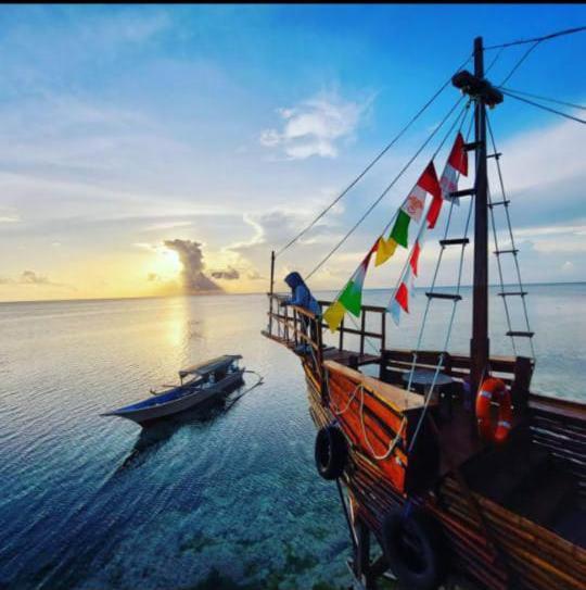 Nua Indah Hotel & Resto Wakatobi