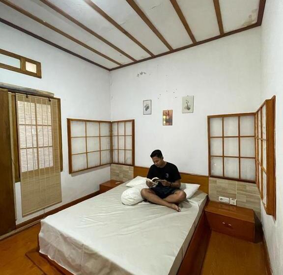 Nua Indah Hotel & Resto Wakatobi