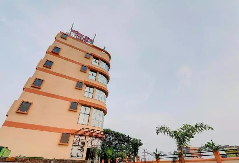Oyo Hotel Ambika Palace