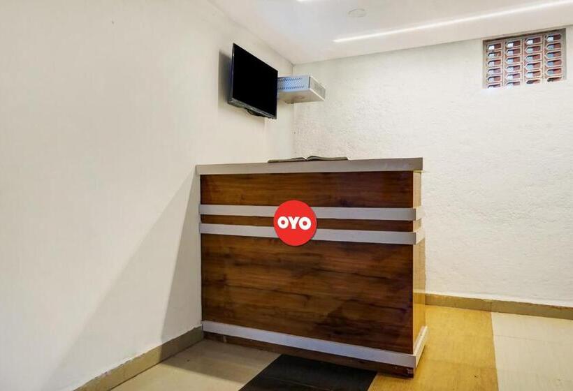Oyo Hotel Paradise
