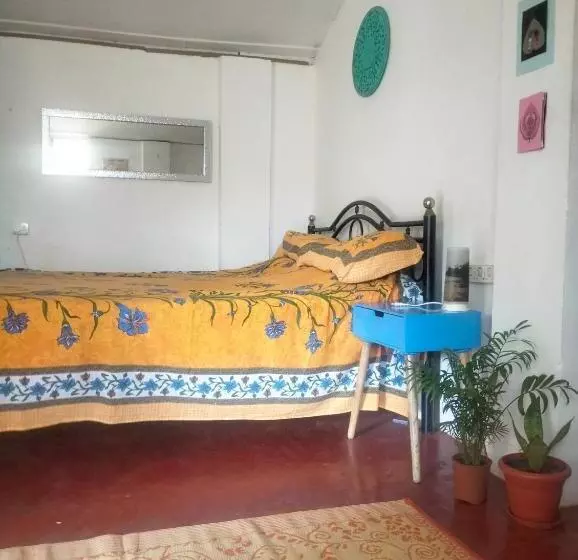 ペンション Anika Homes