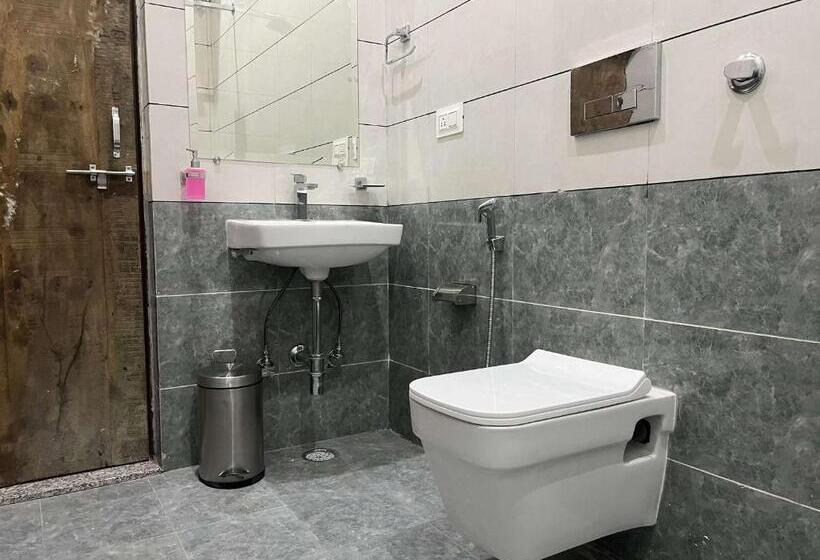 پانسیون Geel Heritage   A Restored Haveli