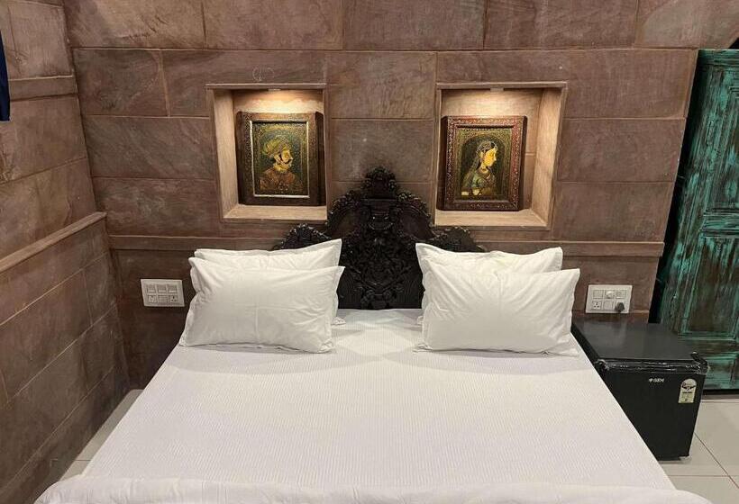 پانسیون Geel Heritage   A Restored Haveli