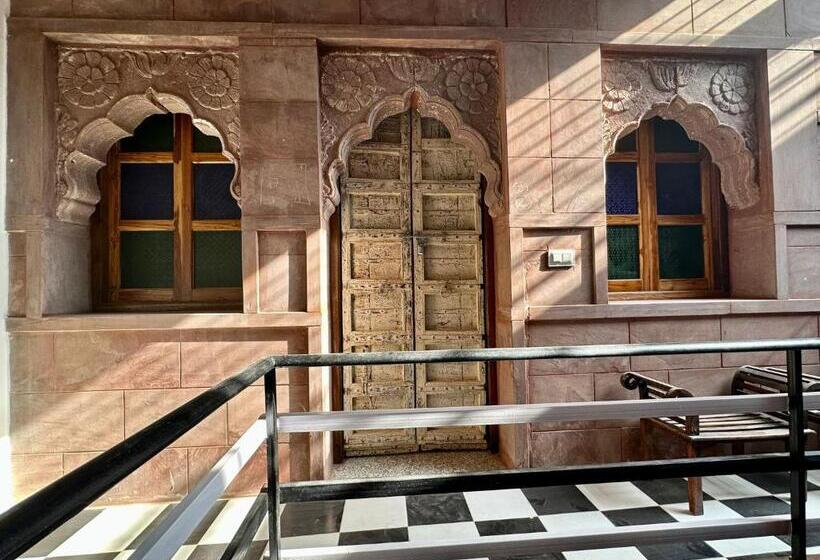 پانسیون Geel Heritage   A Restored Haveli
