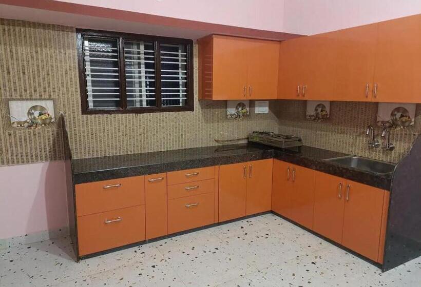 Pensão Instant Space   Guest House