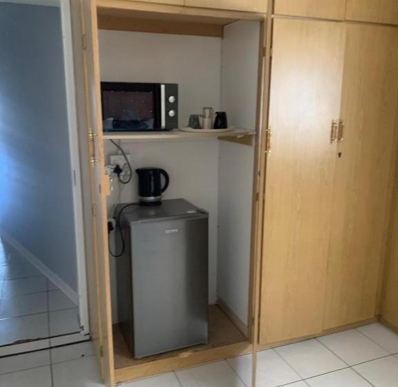 Пансион Nonesi Lodge 2