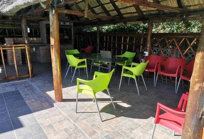 Пансион Nonesi Lodge 2