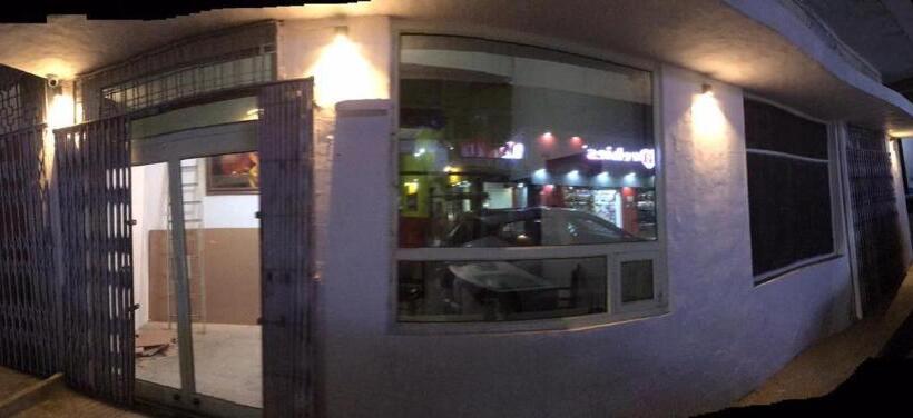 펜션 Singh Guest House