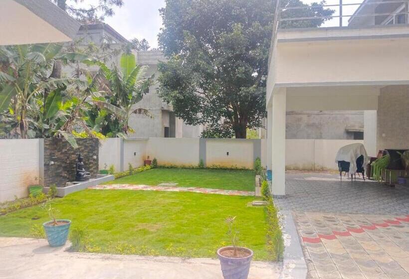 Majatalo The Oakland Inn