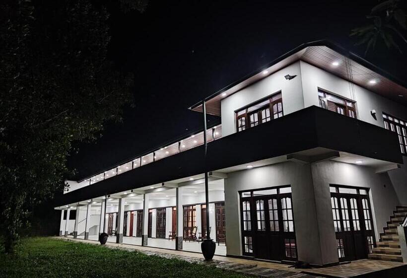 Victoria Nature Resort Digana