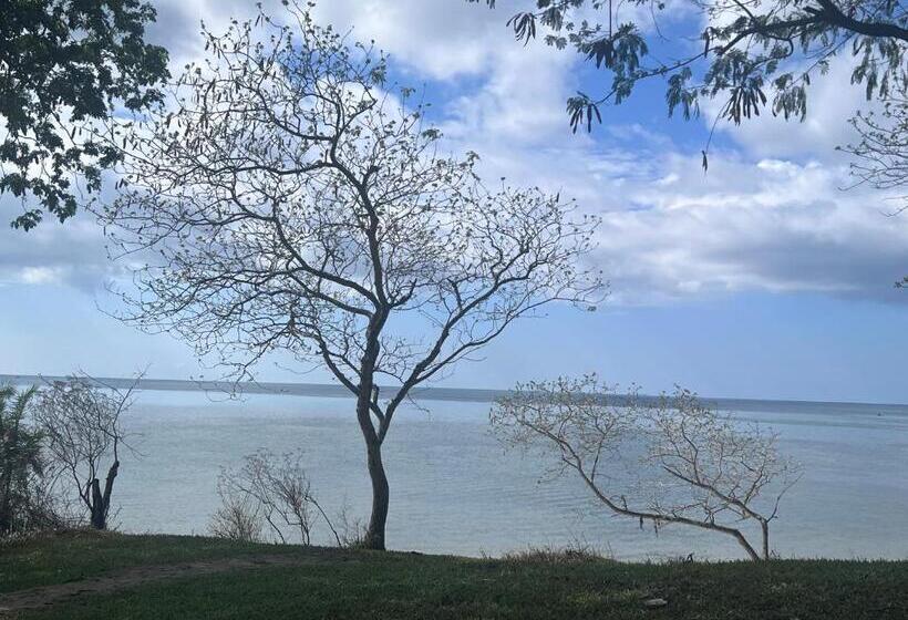 مبيت وإفطار Maweni Coralbay Beach Villa